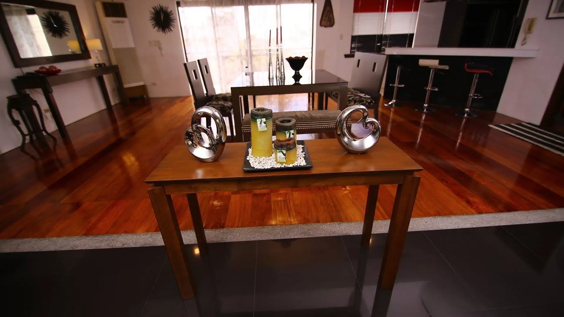 Reddoorz Plus @ Casino Street Makati Makati City Apartment